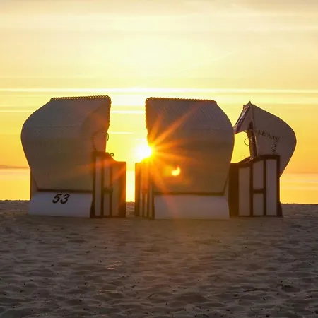 Haff-ostseeferienhausapartment Erdgeschoss Hotel *